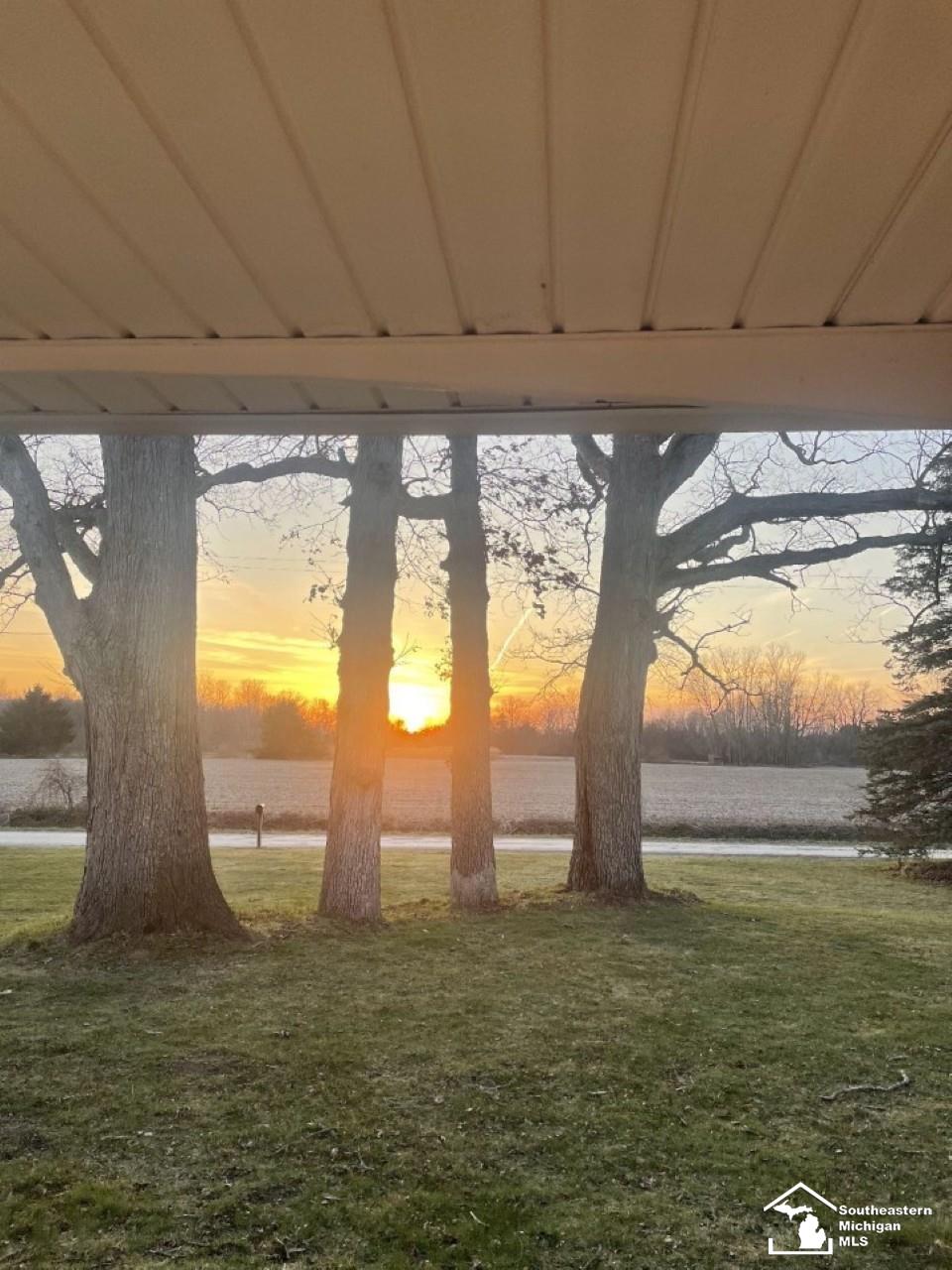 4101 Anders Road Petersburg, MI 49270 - Photo 6 of 61 50180497-1326b55d-df47-43a9-91ad-2eb8e86c3887.JPG
