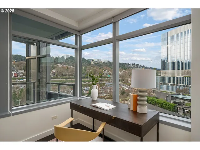 $449,900 | 3601 South River Parkway, Unit 800, Portland, OR 97239