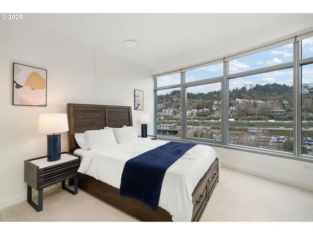 $449,900 | 3601 South River Parkway, Unit 800, Portland, OR 97239