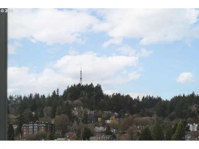 $449,900 | 3601 South River Parkway, Unit 800, Portland, OR 97239