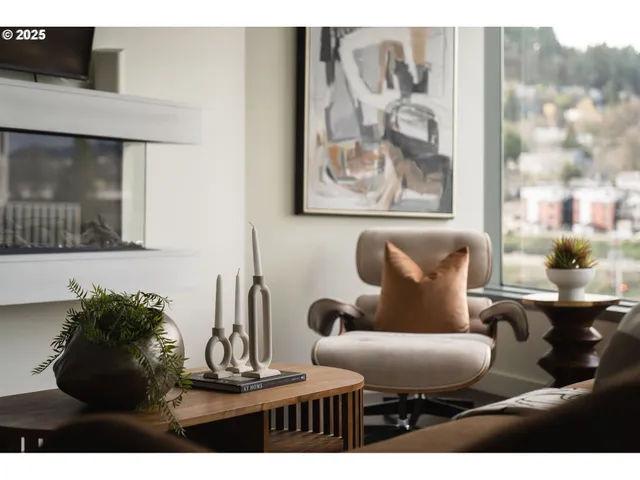 $449,900 | 3601 South River Parkway, Unit 800, Portland, OR 97239