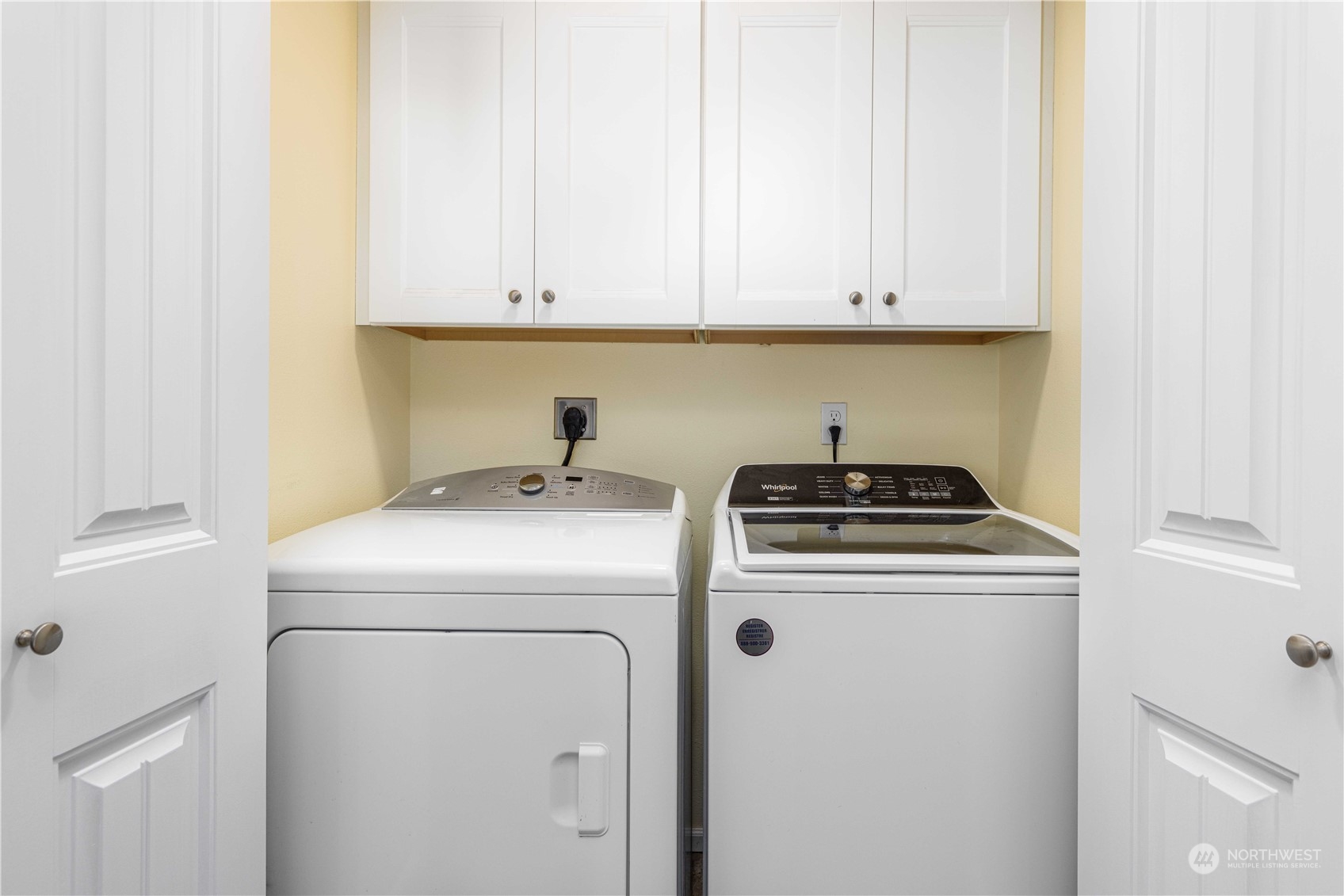 142 Literal Road Chehalis, WA 98532 - Photo 16 of 40 a view of washer and dryer