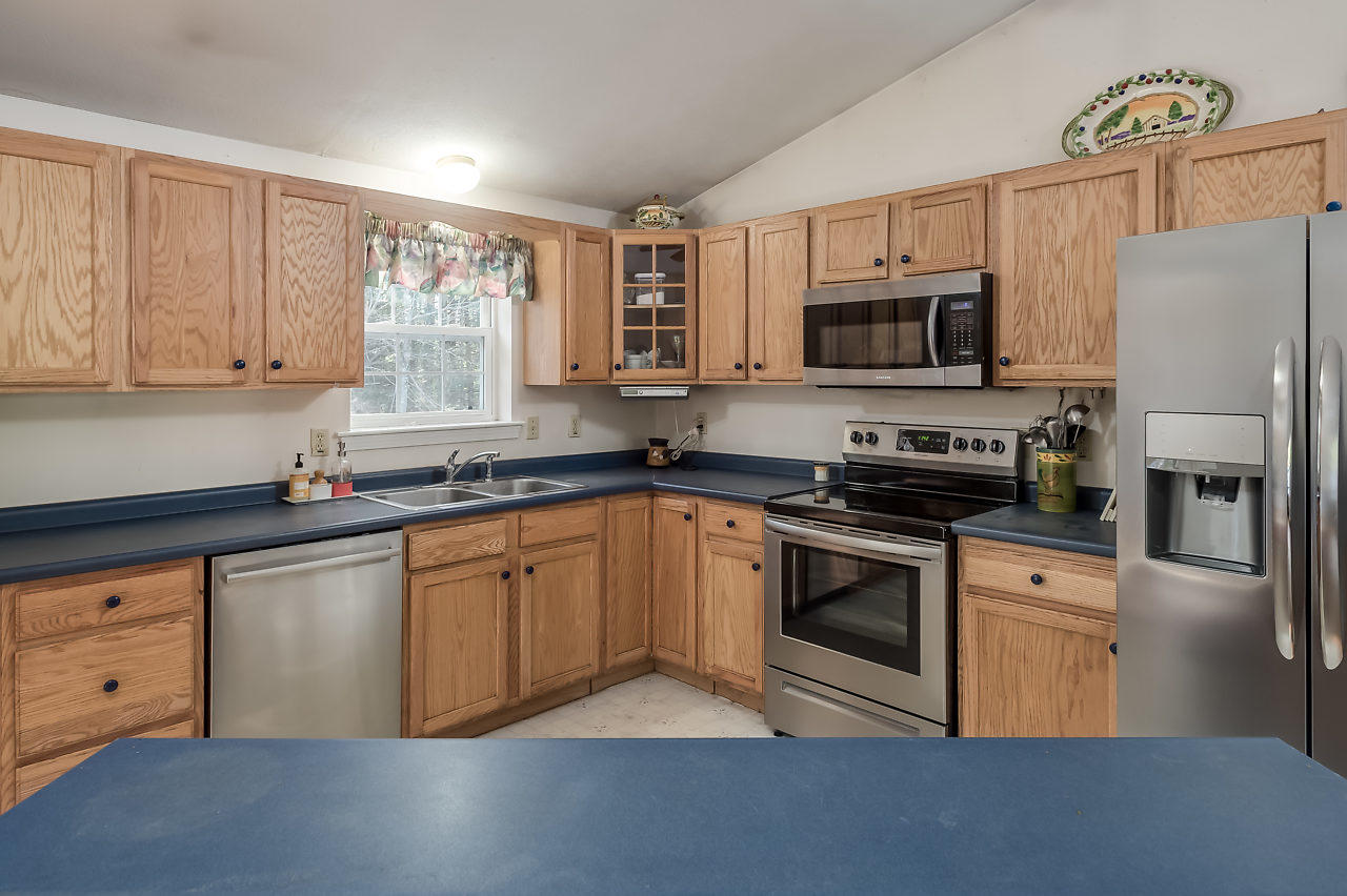 123 Buffum Road North Berwick, ME 03906 - Photo 8 of 26 008-123Buffum-NorthBerwick-ME-small