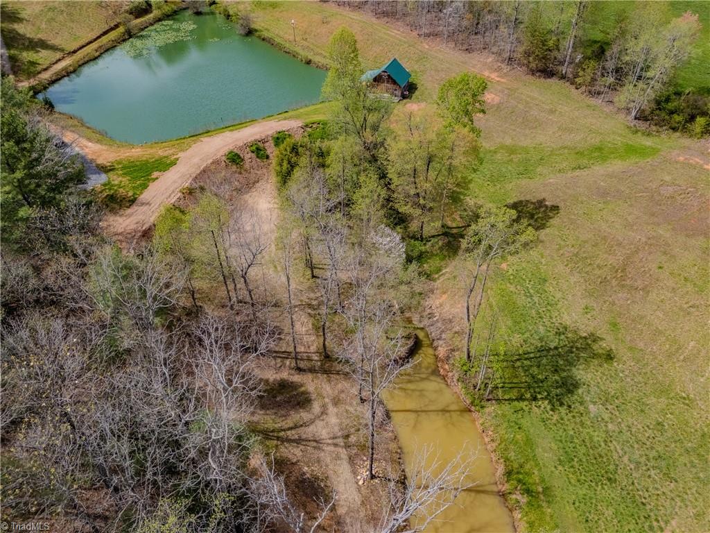 585 Oak Grove Church Road Mount Airy, NC 27030 - Photo 22 of 34