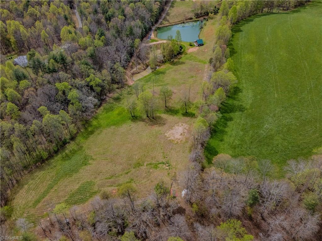 585 Oak Grove Church Road Mount Airy, NC 27030 - Photo 23 of 34