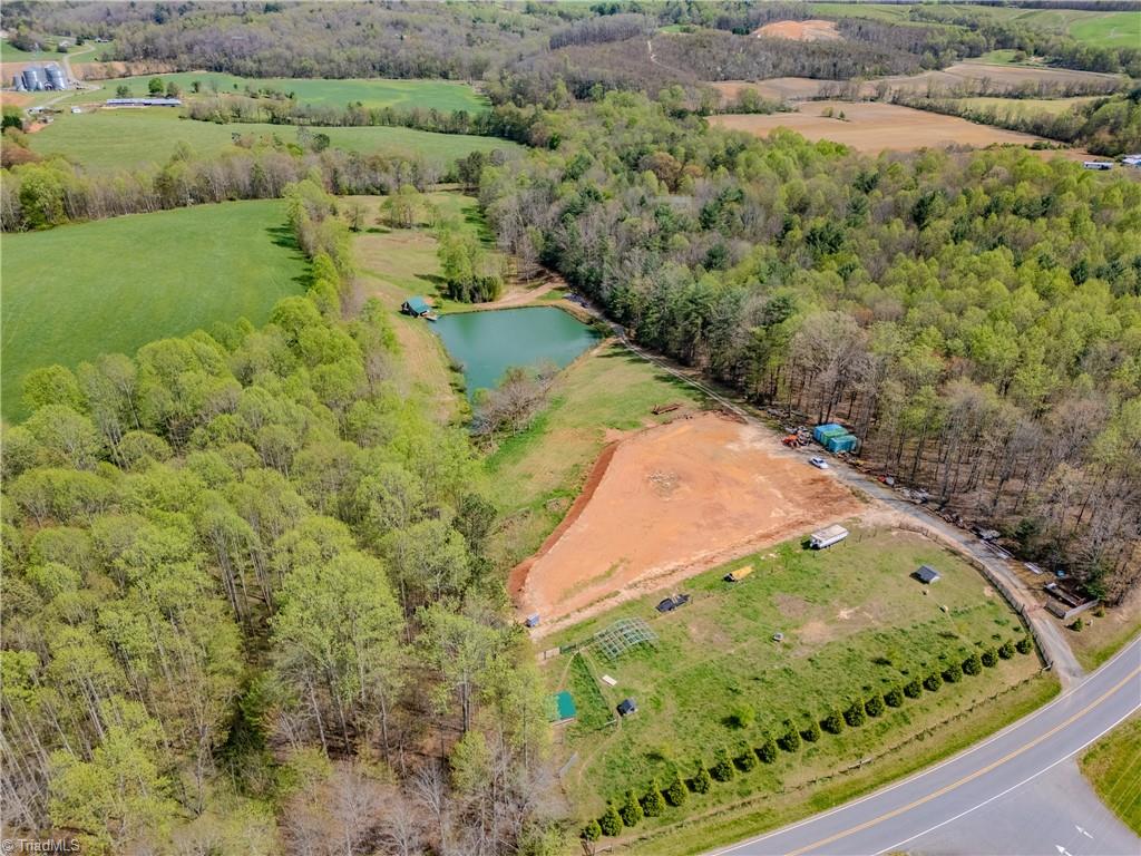 585 Oak Grove Church Road Mount Airy, NC 27030 - Photo 29 of 34