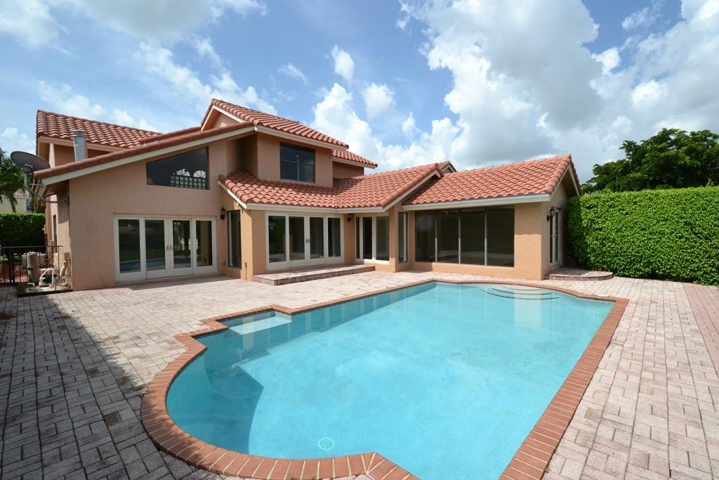 23184 Boca Club Colony Circle Boca Raton, FL 33433 - Photo 6 of 35 6