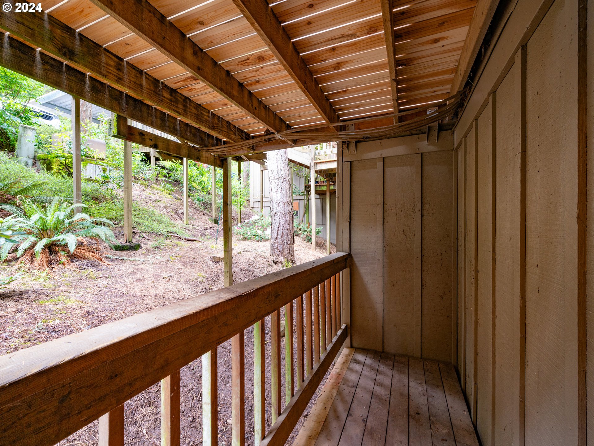 104 Treehill Loop Eugene, OR 97405 - Photo 47 of 47 Gallery Image 47