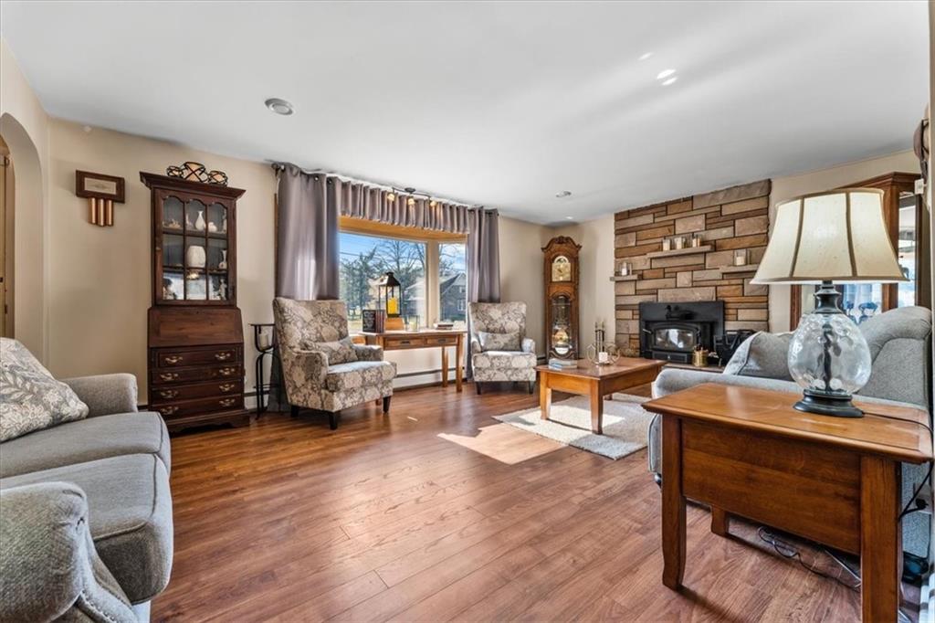 485 Collier Road Mercer, PA 16137 - Photo 4 of 25 Gallery Image 4