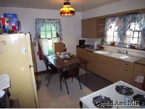 1250 South Koke Mill Road Springfield, IL 62711 - Photo 4 of 8
