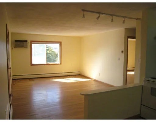 29 Jacqueline Road, Unit E Waltham, MA 02452 - Photo 5 of 7