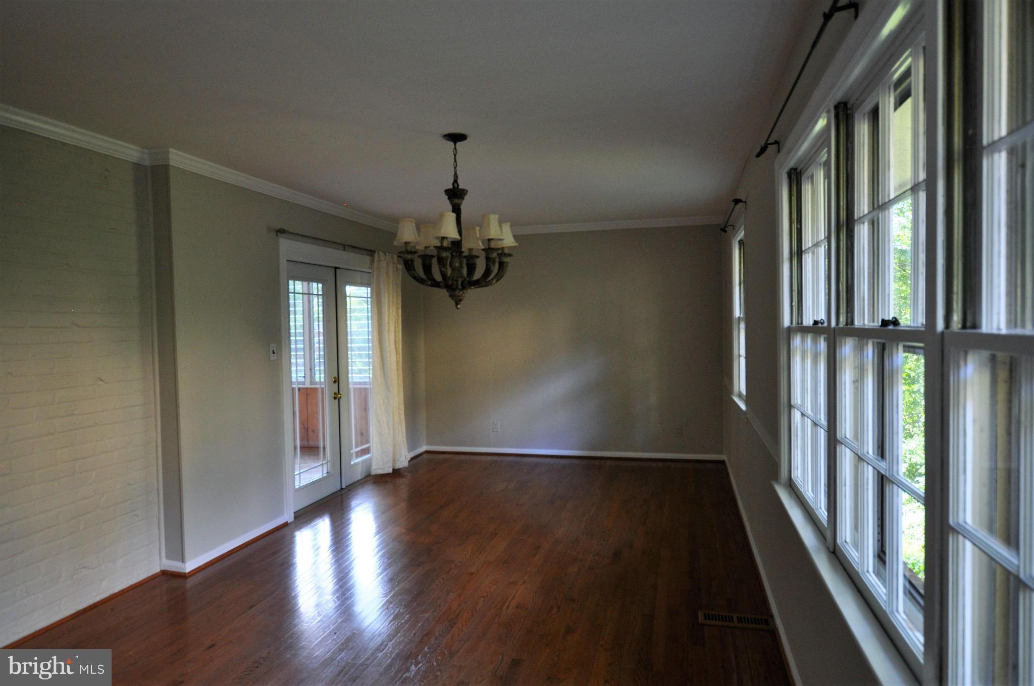 3309 Midland Road Fairfax, VA 22031 - Photo 7 of 30 Dining Room