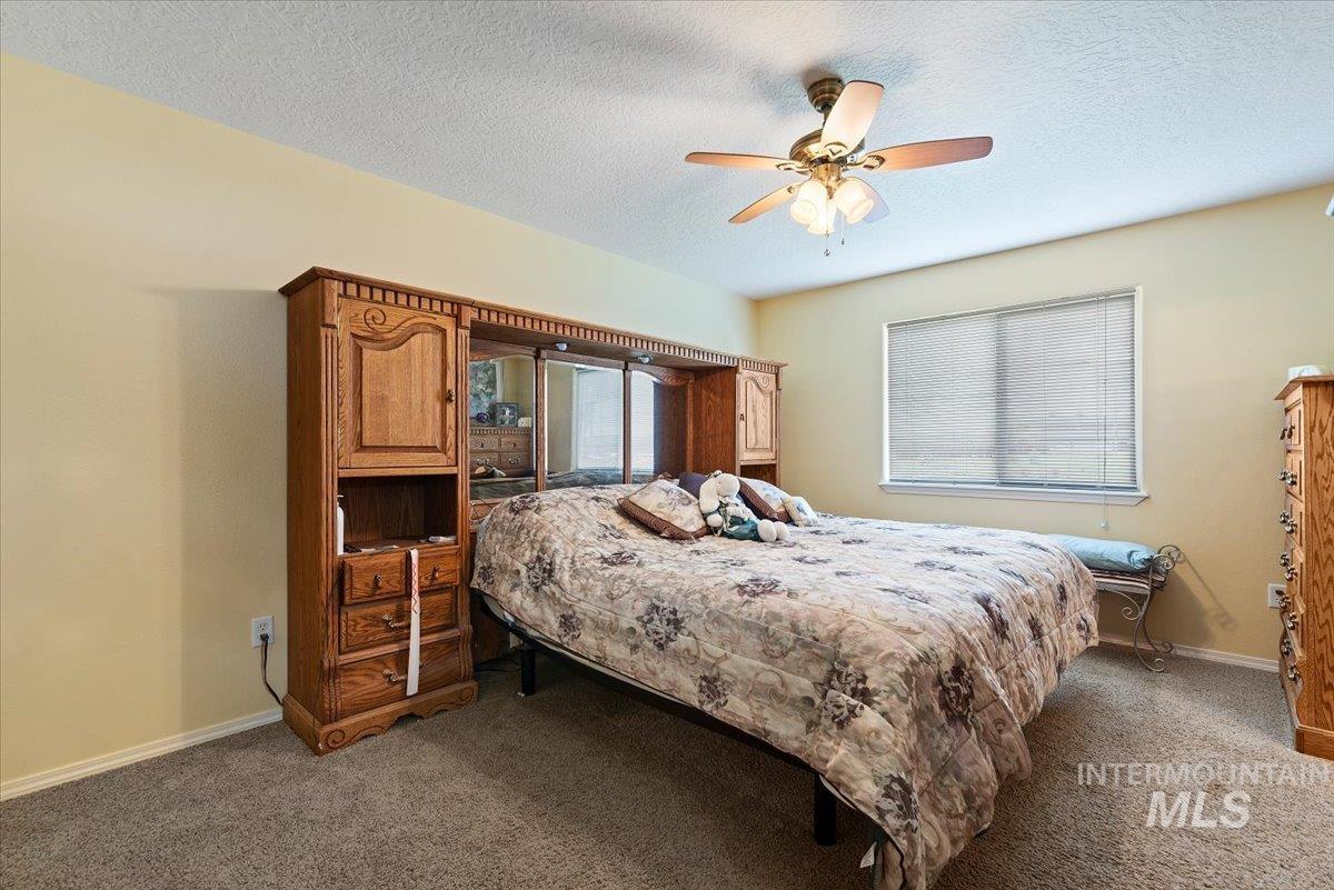 6424 Ustick Road Nampa, ID 83687 - Photo 19 of 46