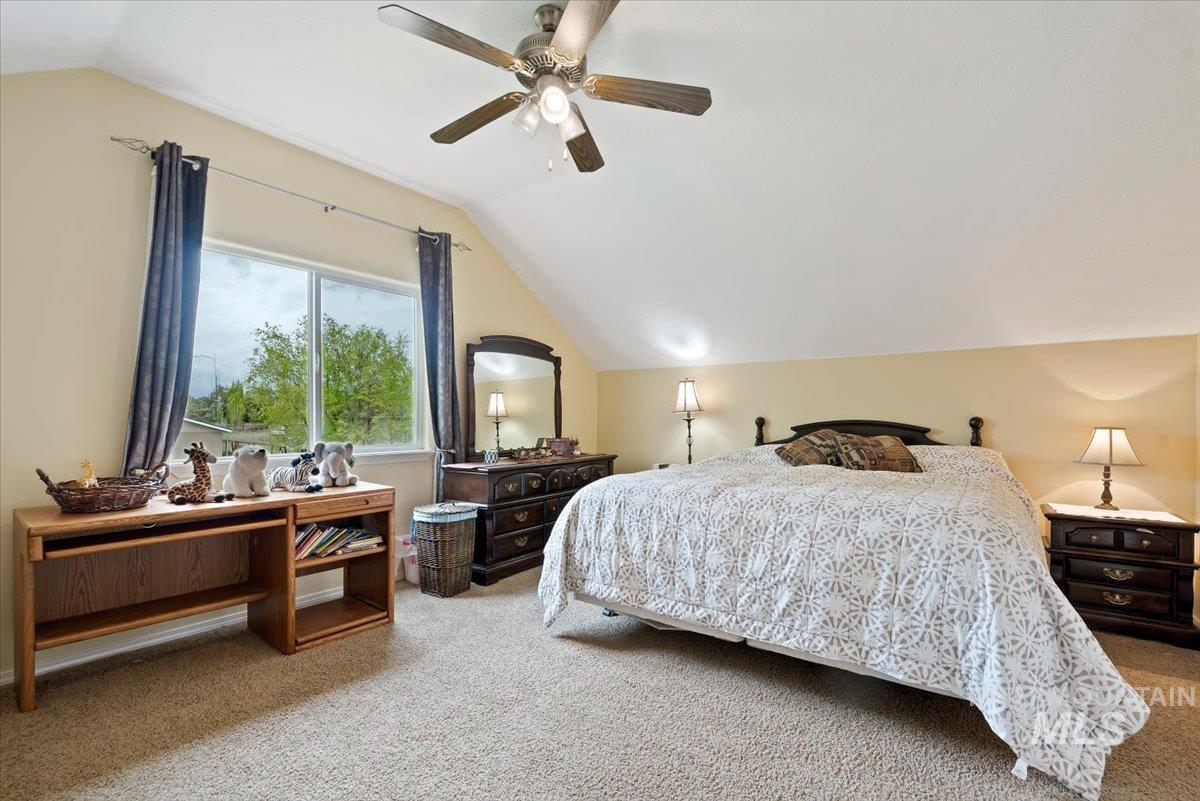 6424 Ustick Road Nampa, ID 83687 - Photo 21 of 46