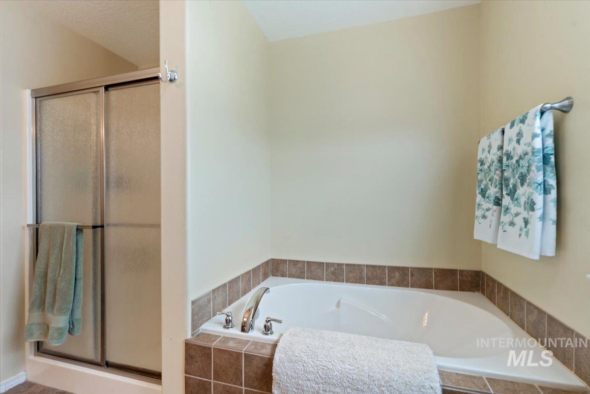 6424 Ustick Road Nampa, ID 83687 - Photo 27 of 46