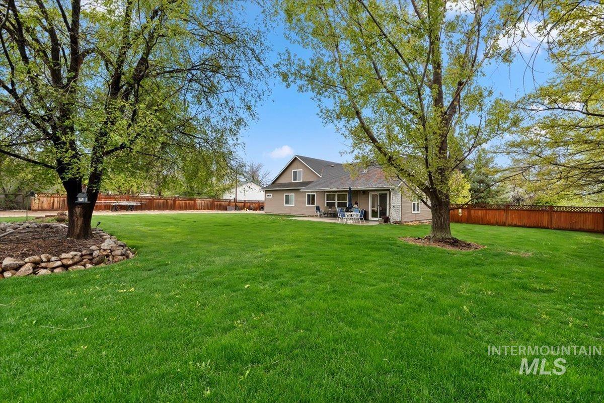 6424 Ustick Road Nampa, ID 83687 - Photo 38 of 46