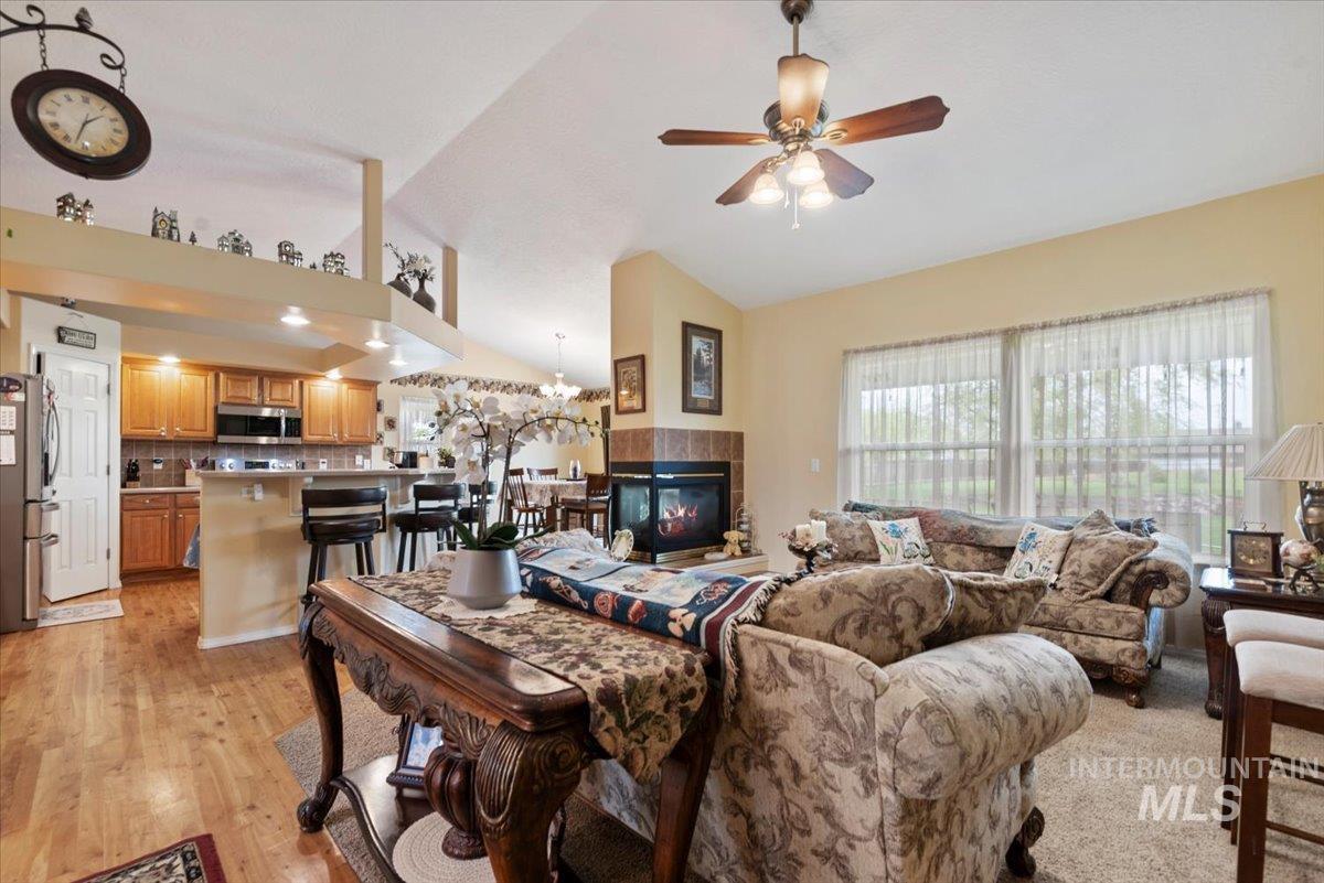 6424 Ustick Road Nampa, ID 83687 - Photo 7 of 46