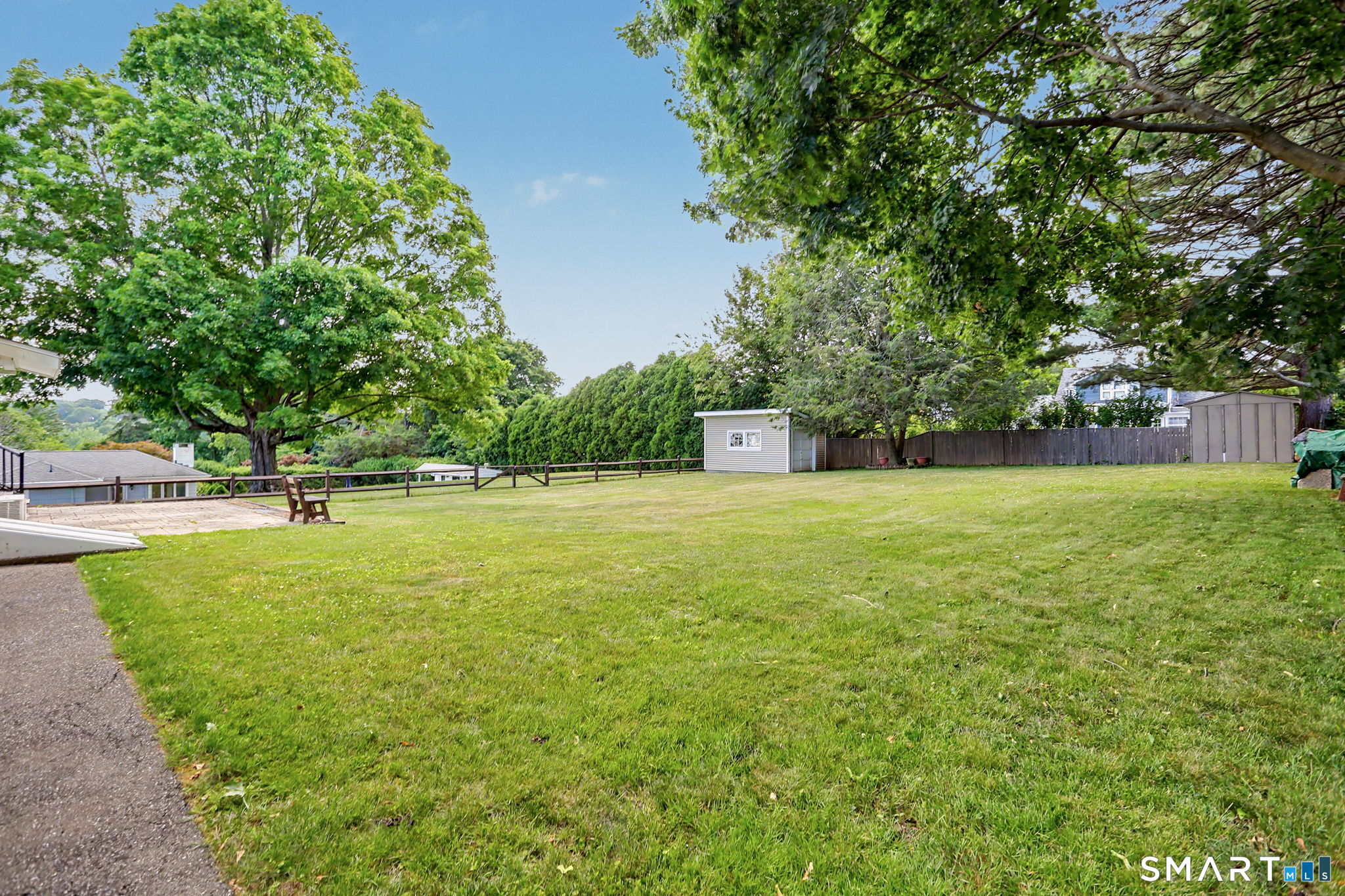 78 Chestnut Hill Road Trumbull, CT 06611 - Photo 26 of 36