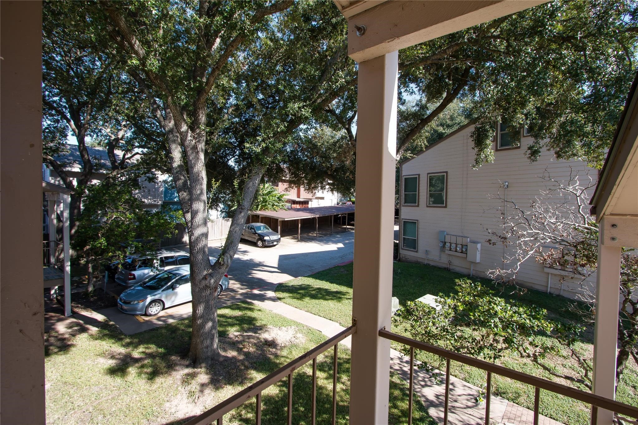 202 Lakeview Terrace, Unit H Conroe, TX 77356 - Photo 35 of 37