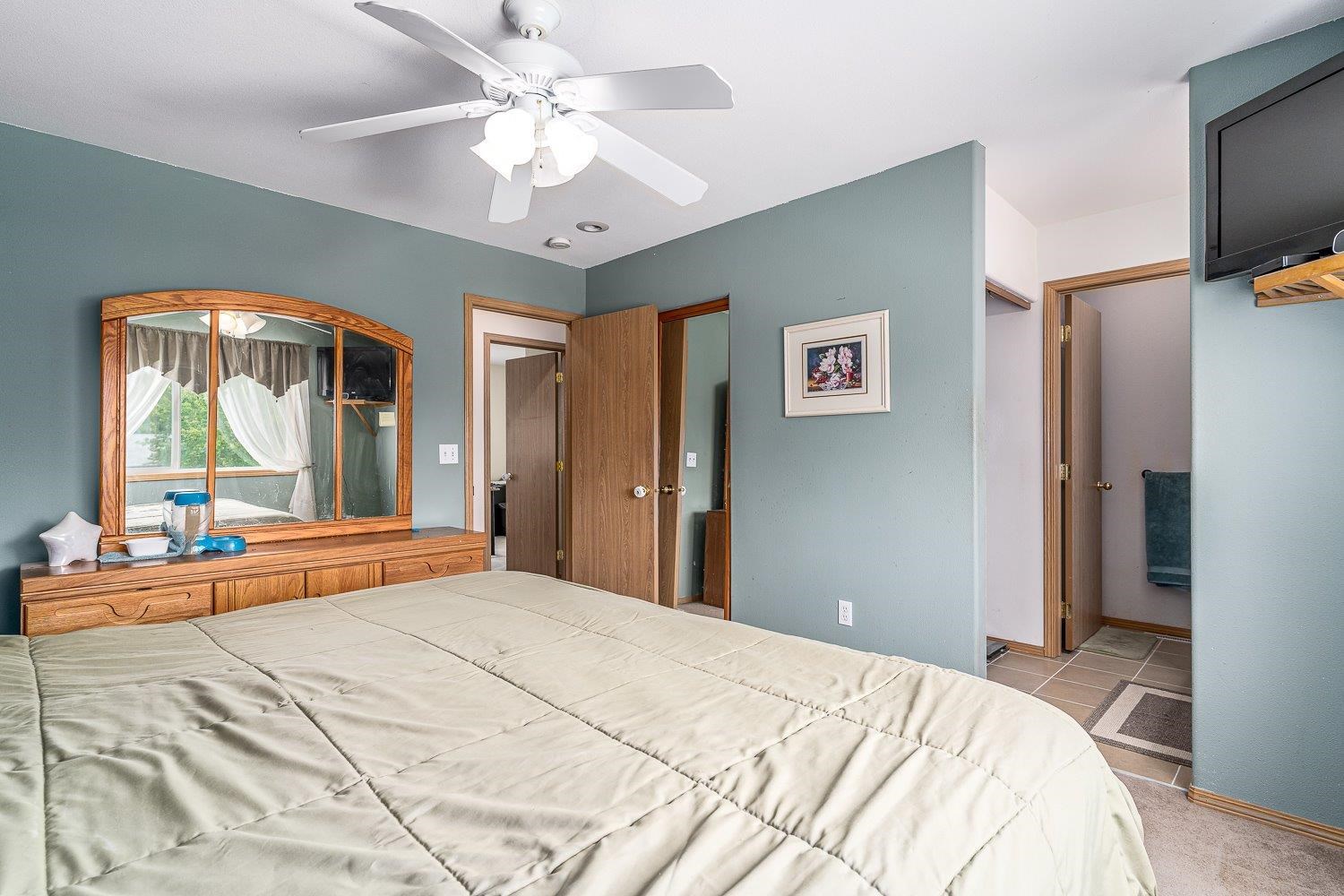 123 East Ballard Road Colbert, WA 99005 - Photo 11 of 37