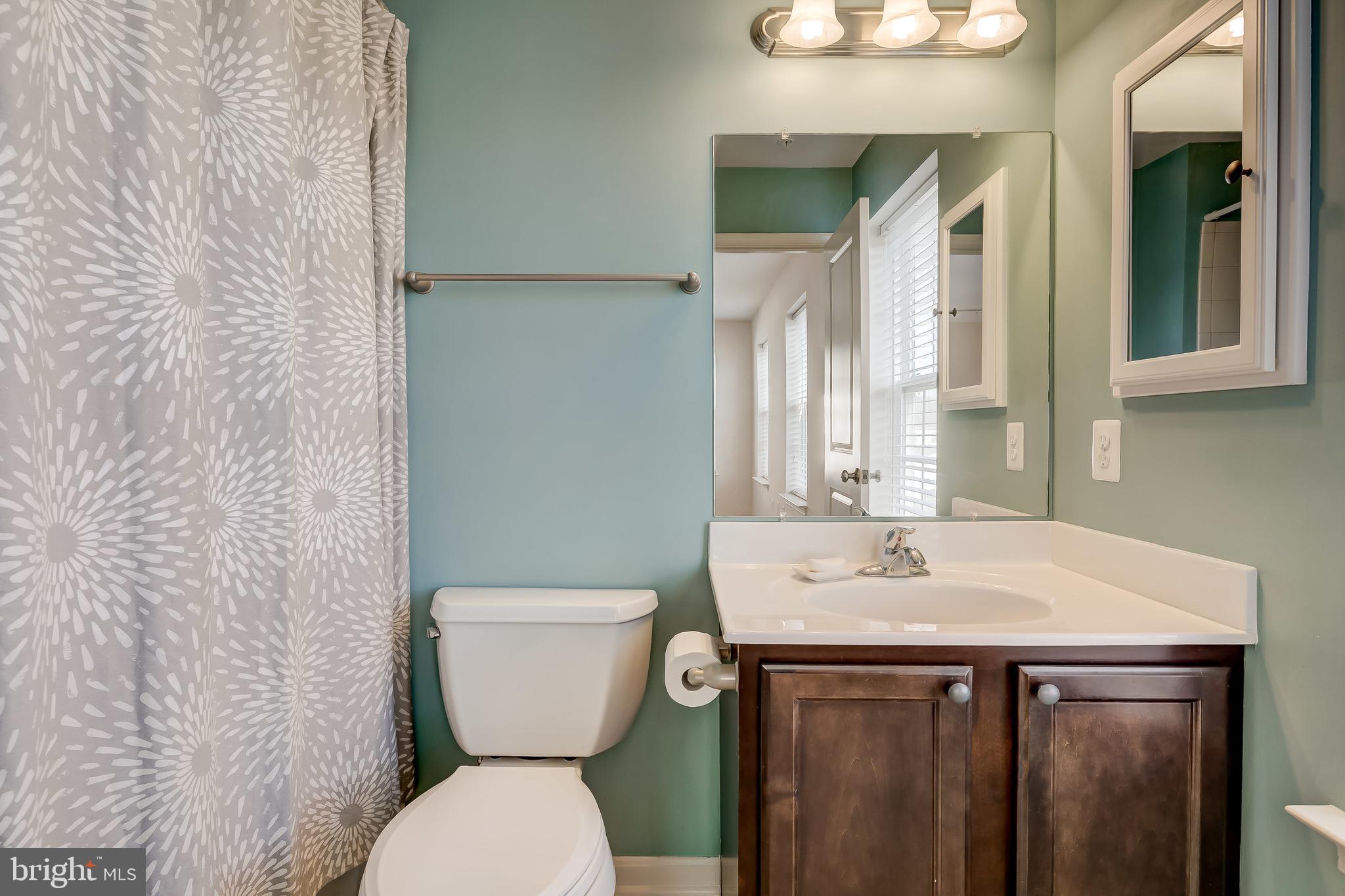 1638 Renaissance Drive Baltimore, MD 21221 - Photo 12 of 29 Master Bath