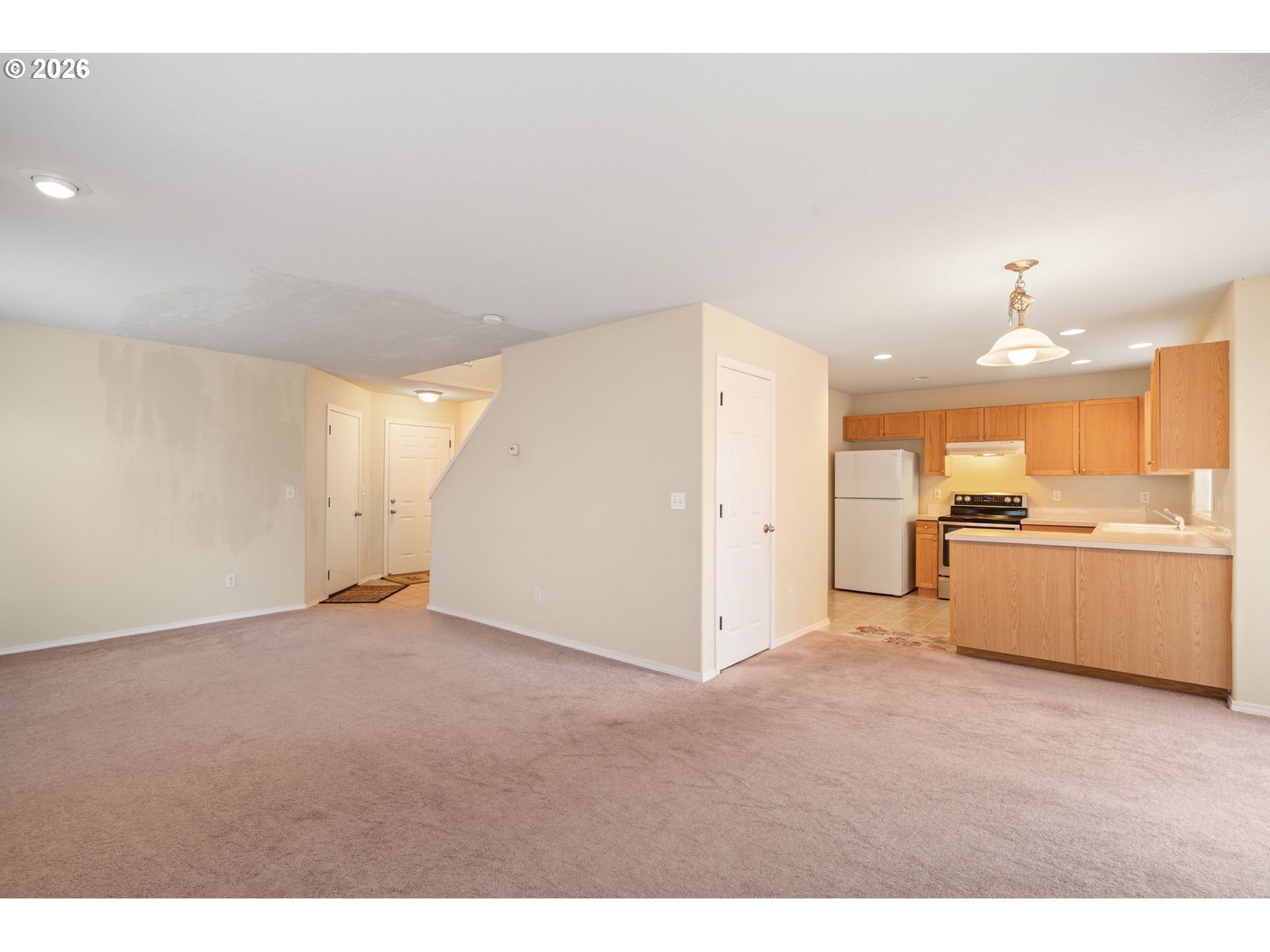 618 Northeast Mariners Loop Portland, OR 97211 - Photo 9 of 40 Gallery Image 9