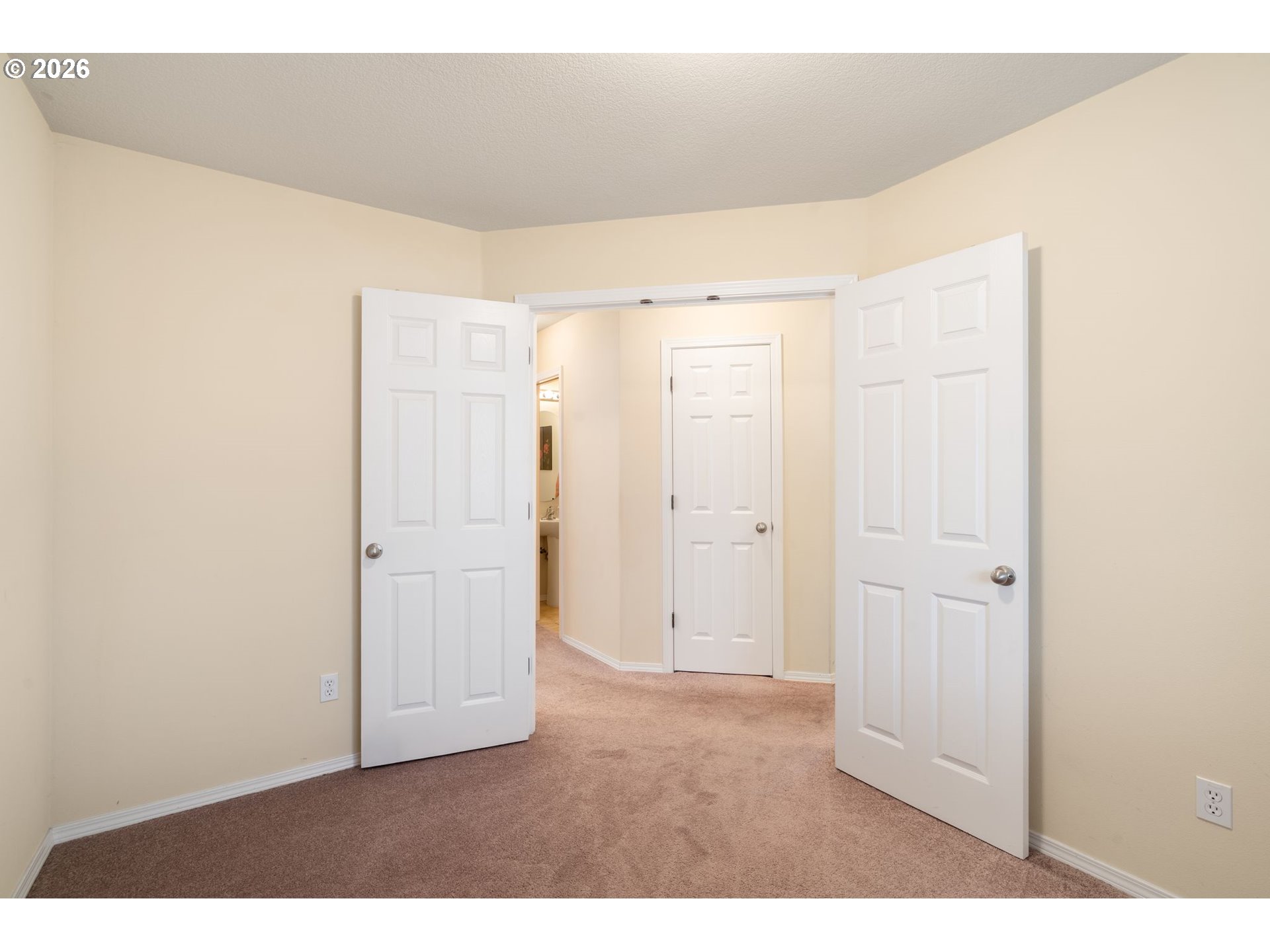 618 Northeast Mariners Loop Portland, OR 97211 - Photo 21 of 40 Gallery Image 21