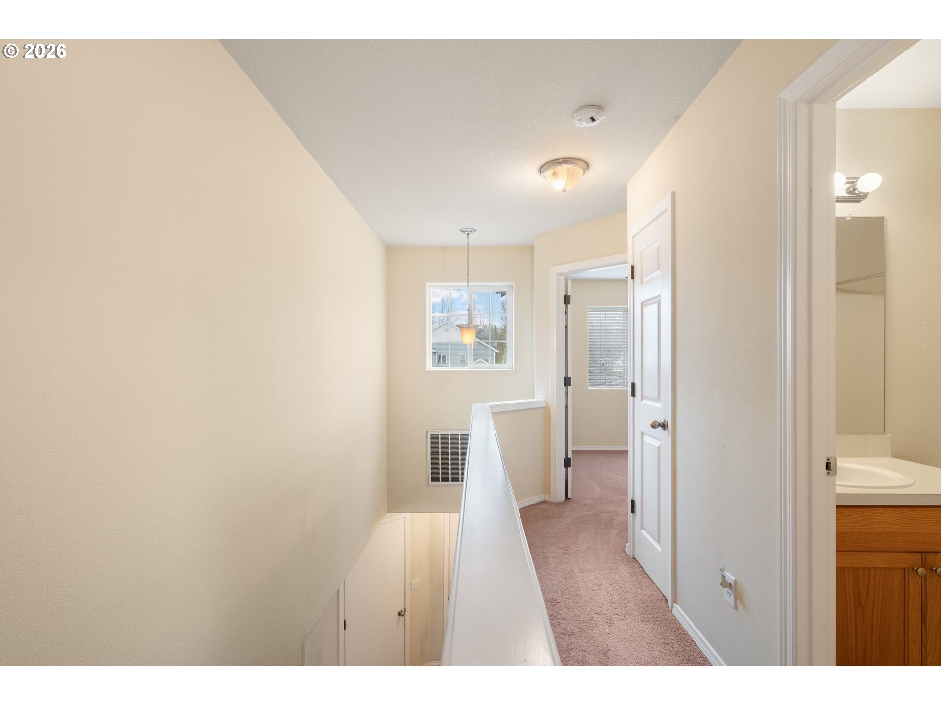 618 Northeast Mariners Loop Portland, OR 97211 - Photo 22 of 40 Gallery Image 22