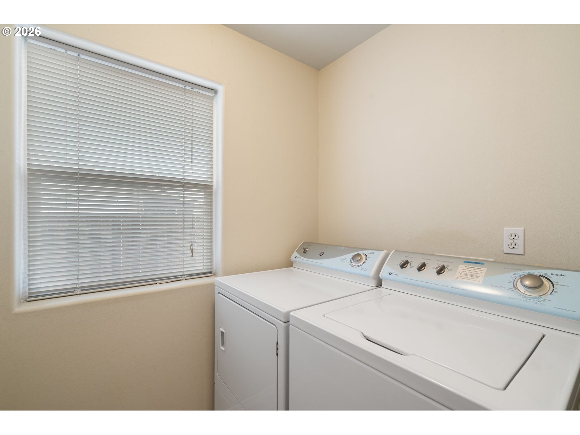 618 Northeast Mariners Loop Portland, OR 97211 - Photo 39 of 40 Gallery Image 39