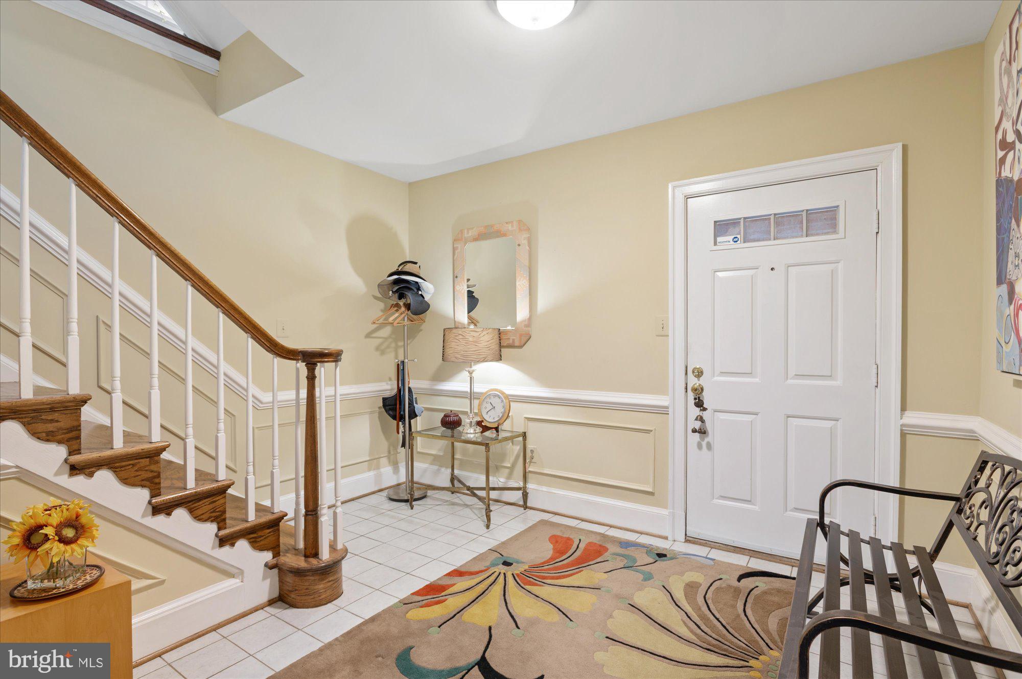 8001 Quarry Ridge Way Bethesda, MD 20817 - Photo 42 of 55 Lowel Level Foyer