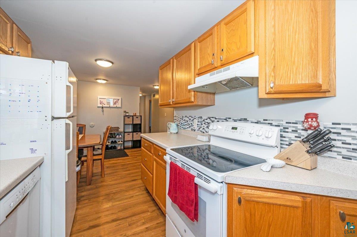2004 Anderson Road Duluth, MN 55811 - Photo 5 of 30 Gallery Image 5