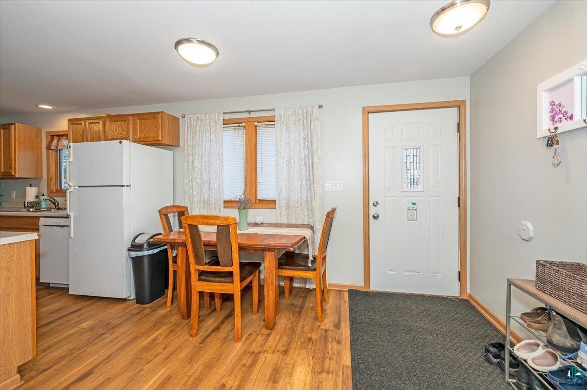 2004 Anderson Road Duluth, MN 55811 - Photo 7 of 30 Gallery Image 7