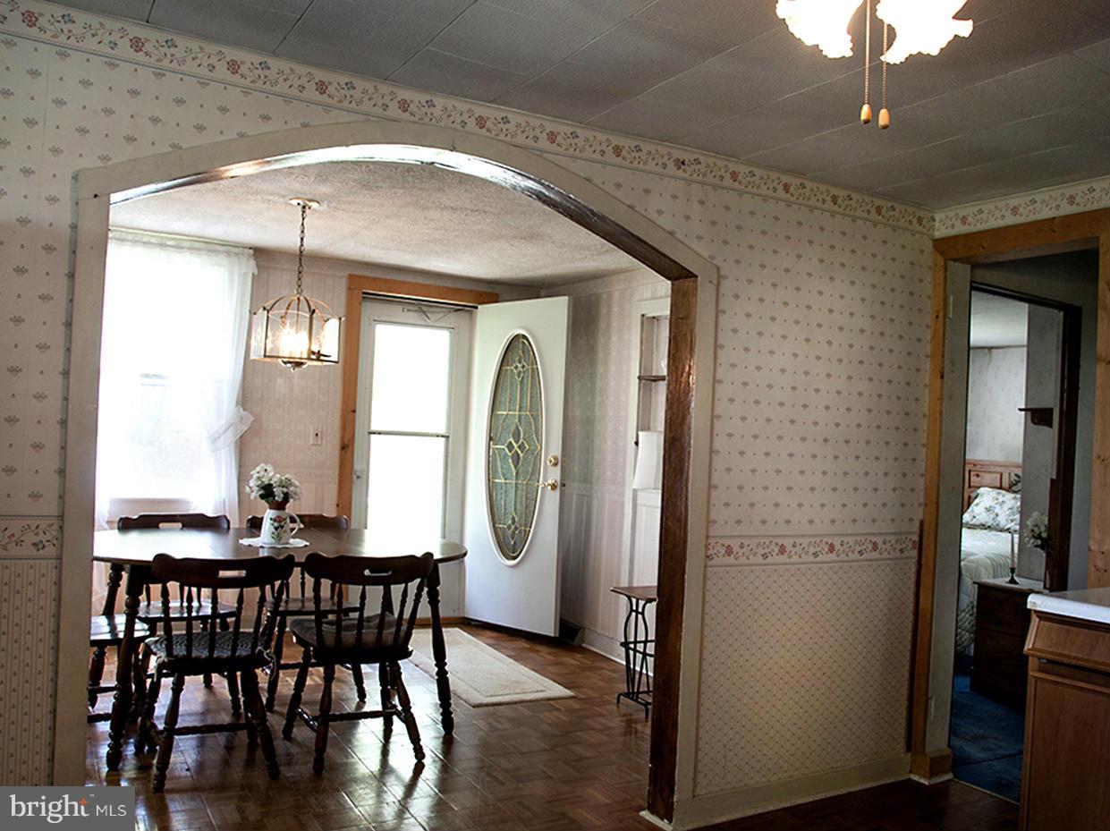 2438 East Ruhl Road Freeland, MD 21053 - Photo 3 of 18 Dining Room