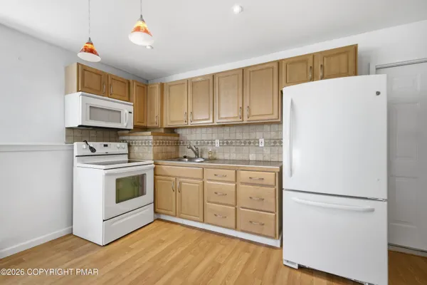 $349,999 | 202 Mills Road, Saylorsburg, PA 18353