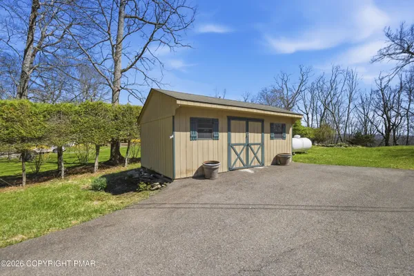 $349,999 | 202 Mills Road, Saylorsburg, PA 18353