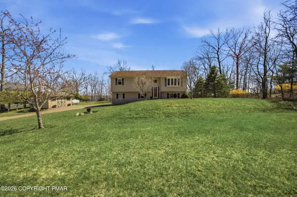 $349,999 | 202 Mills Road, Saylorsburg, PA 18353