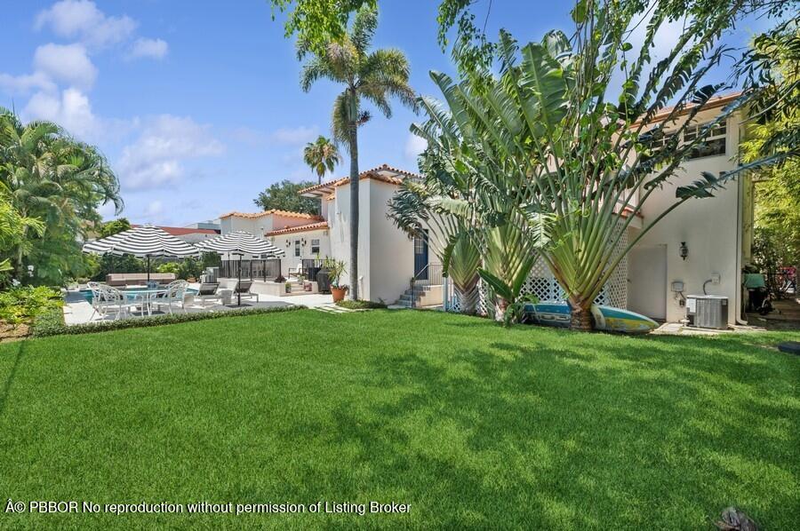 310 Almeria Road West Palm Beach, FL 33405 - Photo 46 of 71 46_310AlmeriaRd_26_BackYard_Small