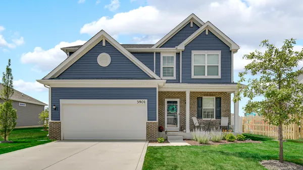 $469,000 | 3901 Iron Gate Drive, Valparaiso, IN 46385
