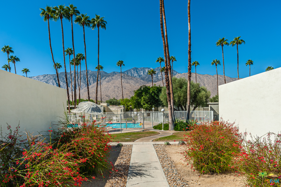 1805 Sandcliff Road Palm Springs, CA 92264 - Photo 42 of 51