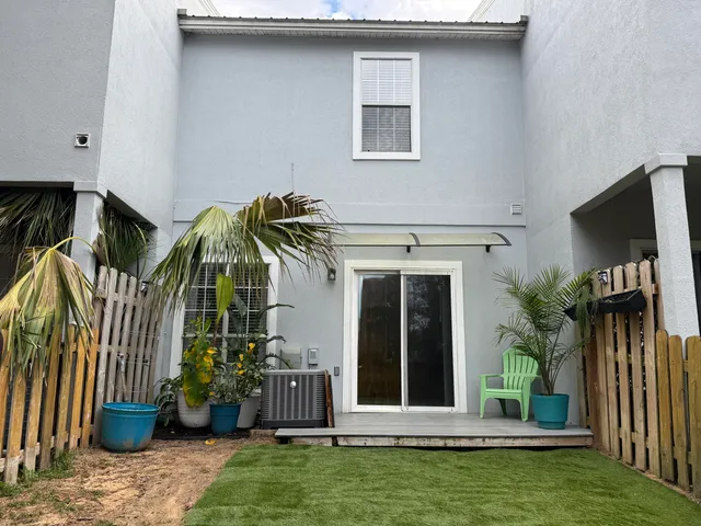 $250,000 | 2735 Bay Club Drive, Navarre, FL 32566