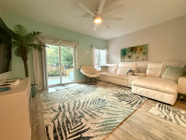 $250,000 | 2735 Bay Club Drive, Navarre, FL 32566