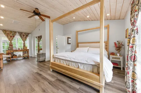 $1,850,000 | 4405 Silverado Trail North, Calistoga, CA 94515