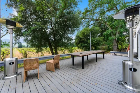 $1,835,000 | 4405 Silverado Trail North, Calistoga, CA 94515