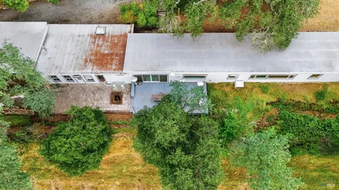 $1,835,000 | 4405 Silverado Trail North, Calistoga, CA 94515