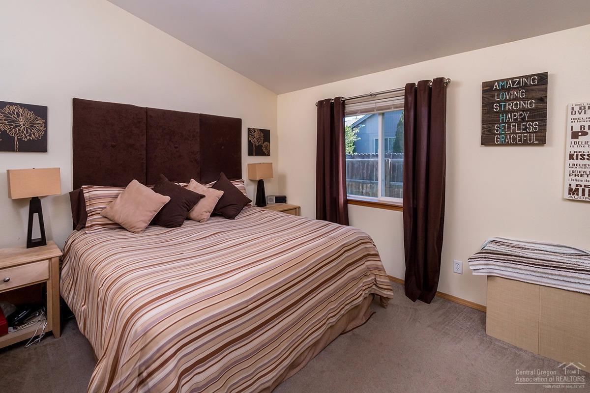 20569 Dylan Loop Bend, OR 97702 - Photo 7 of 14 Additional Photo