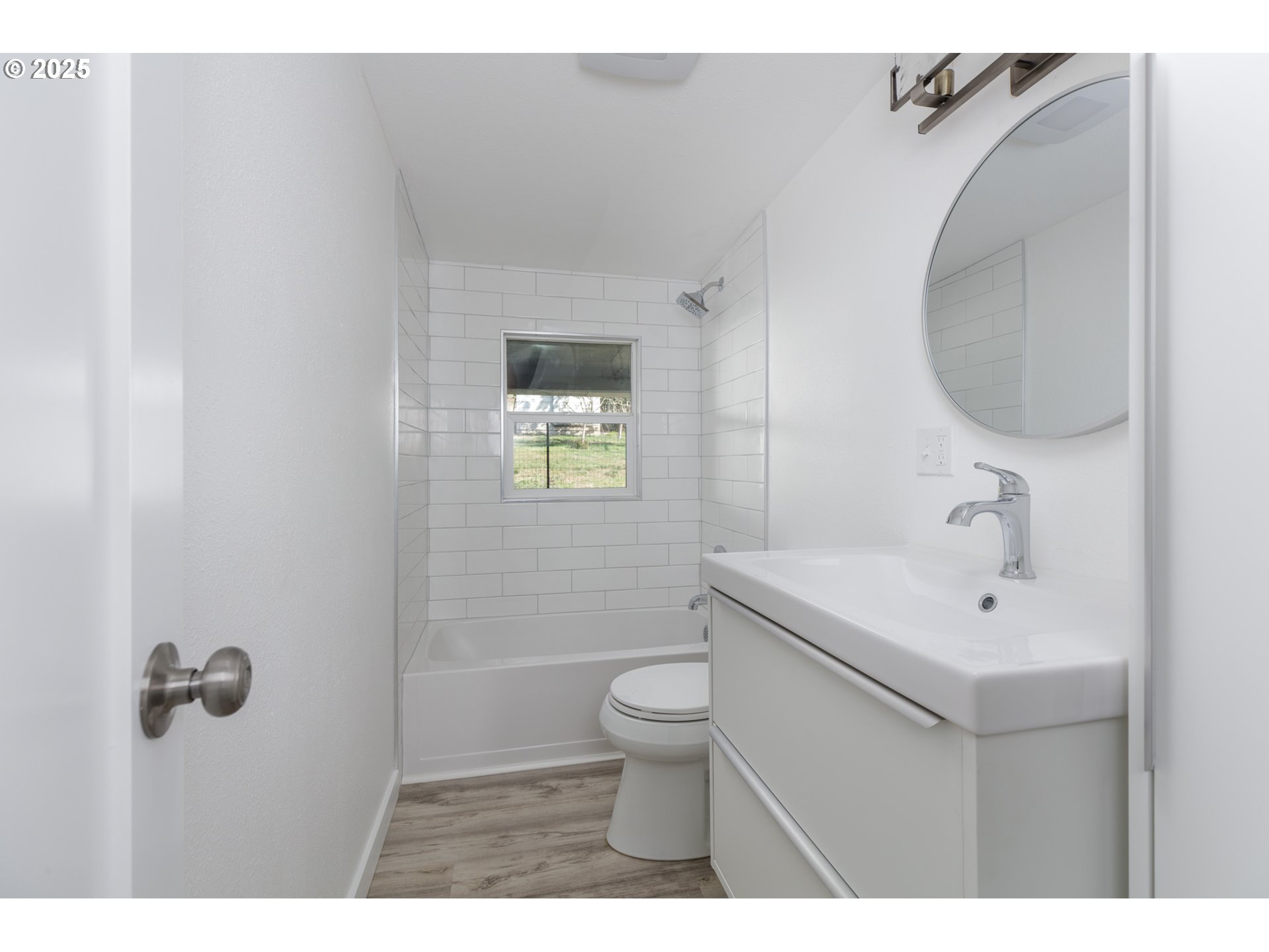4739 Chenoweth Road The Dalles, OR 97058 - Photo 11 of 25 Gallery Image 11