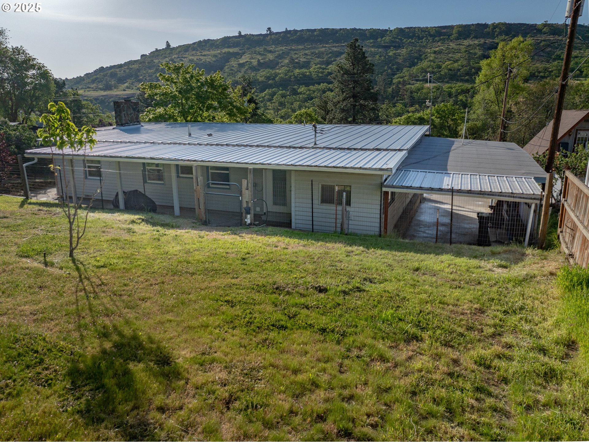 4739 Chenoweth Road The Dalles, OR 97058 - Photo 17 of 25 Gallery Image 17