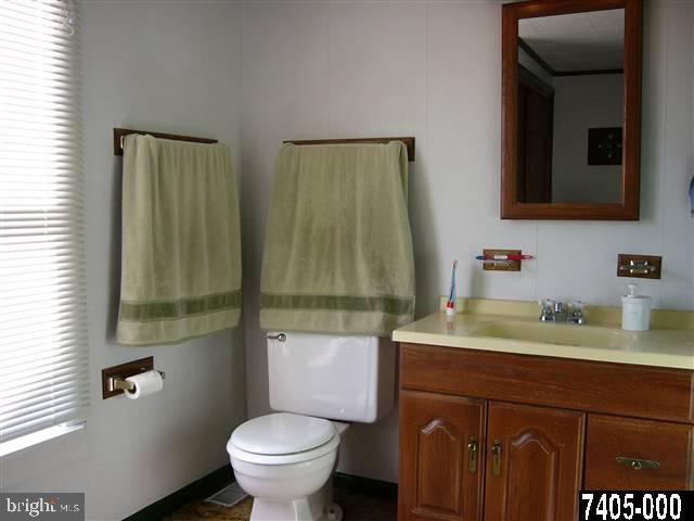 44 Codorus Furnace Road Mount Wolf, PA 17347 - Photo 8 of 20 Gallery Image 8