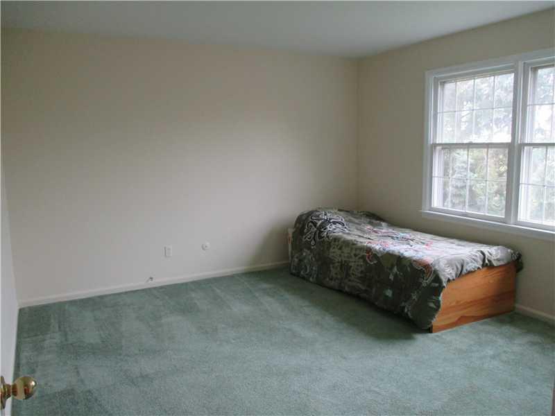202 Springhouse Lane Pittsburgh, PA 15238 - Photo 8 of 15 Bedroom.