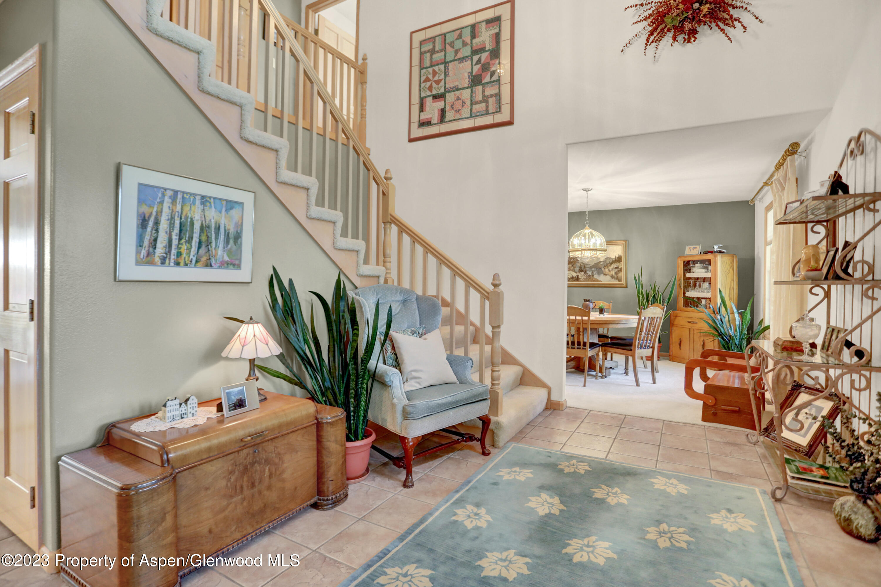 921 Alta Vista Drive Craig, CO 81625 - Photo 8 of 55 a living room with furniture